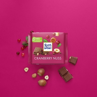 Ritter Sport Cranberry-Nuss 100 g | Quadratische Vollmilchschokolade mit Cranberries und Nüssen von Ritter Sport