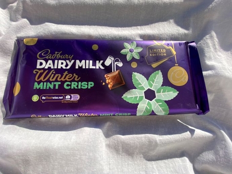 Cadbury Dairy Milk Winter Mint Crisp Chocolate 360 g 