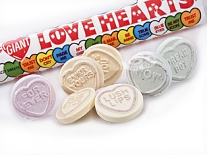 Giant Love Hearts v. Swizzels 38 g
